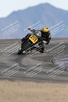 media/Nov-16-2025-Race Pace (Sun) [[8c5fa54630]]/Verified Riders/8-Turn 12 (120pm)/